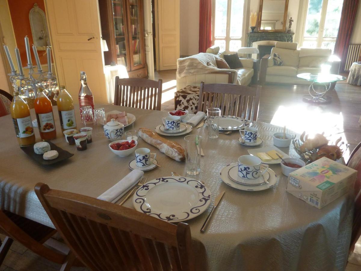 Les Palmiers Bed & Breakfast Mauves Exterior foto