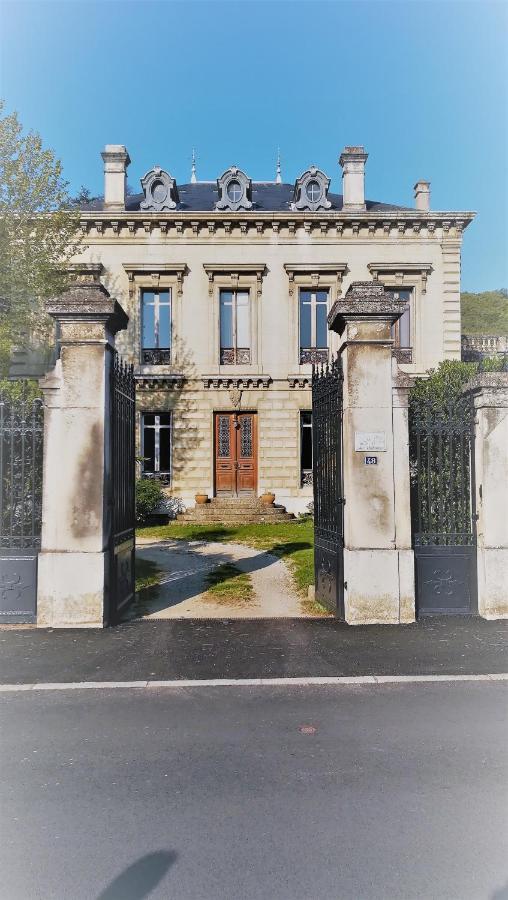 Les Palmiers Bed & Breakfast Mauves Exterior foto