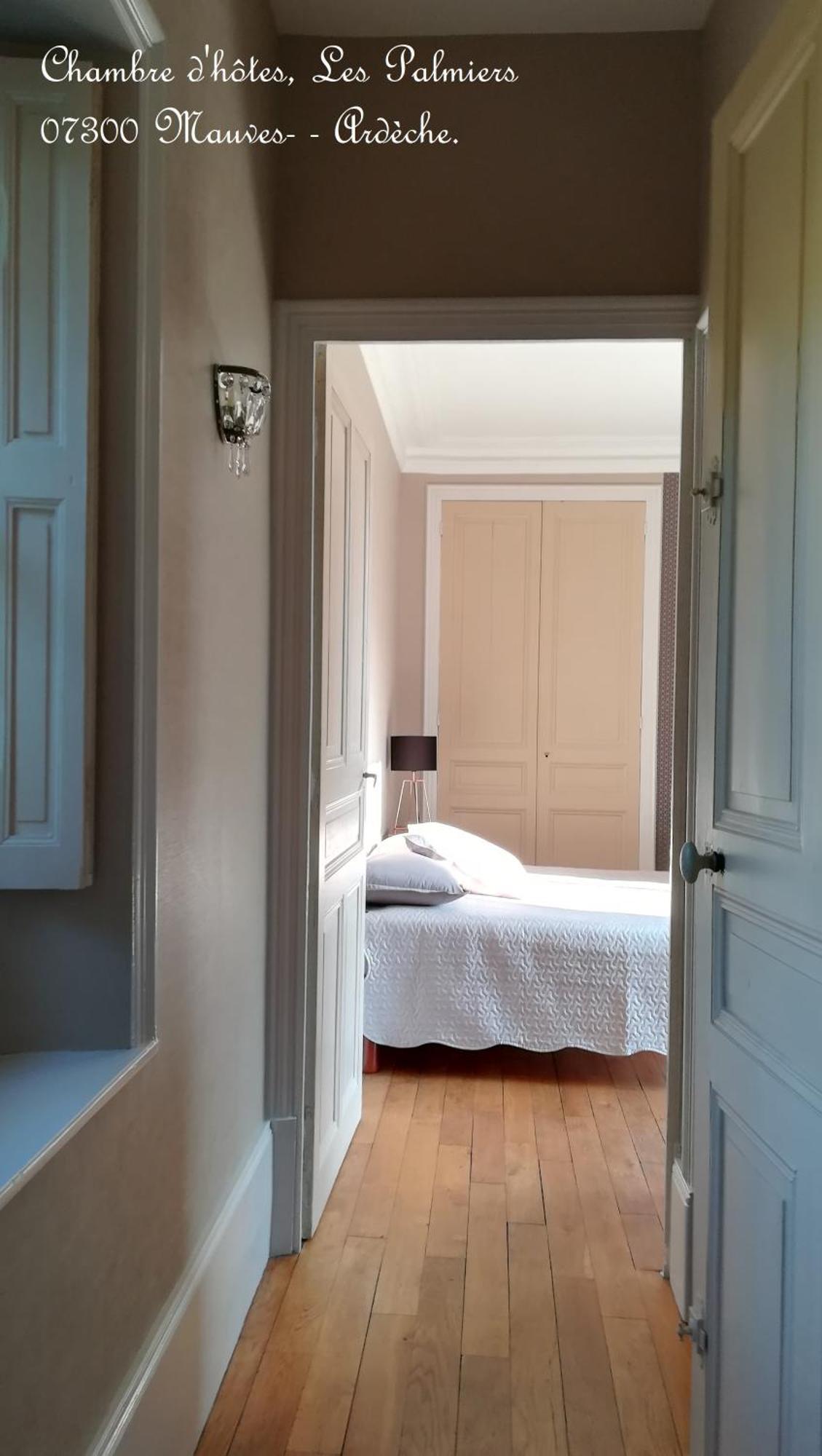 Les Palmiers Bed & Breakfast Mauves Exterior foto